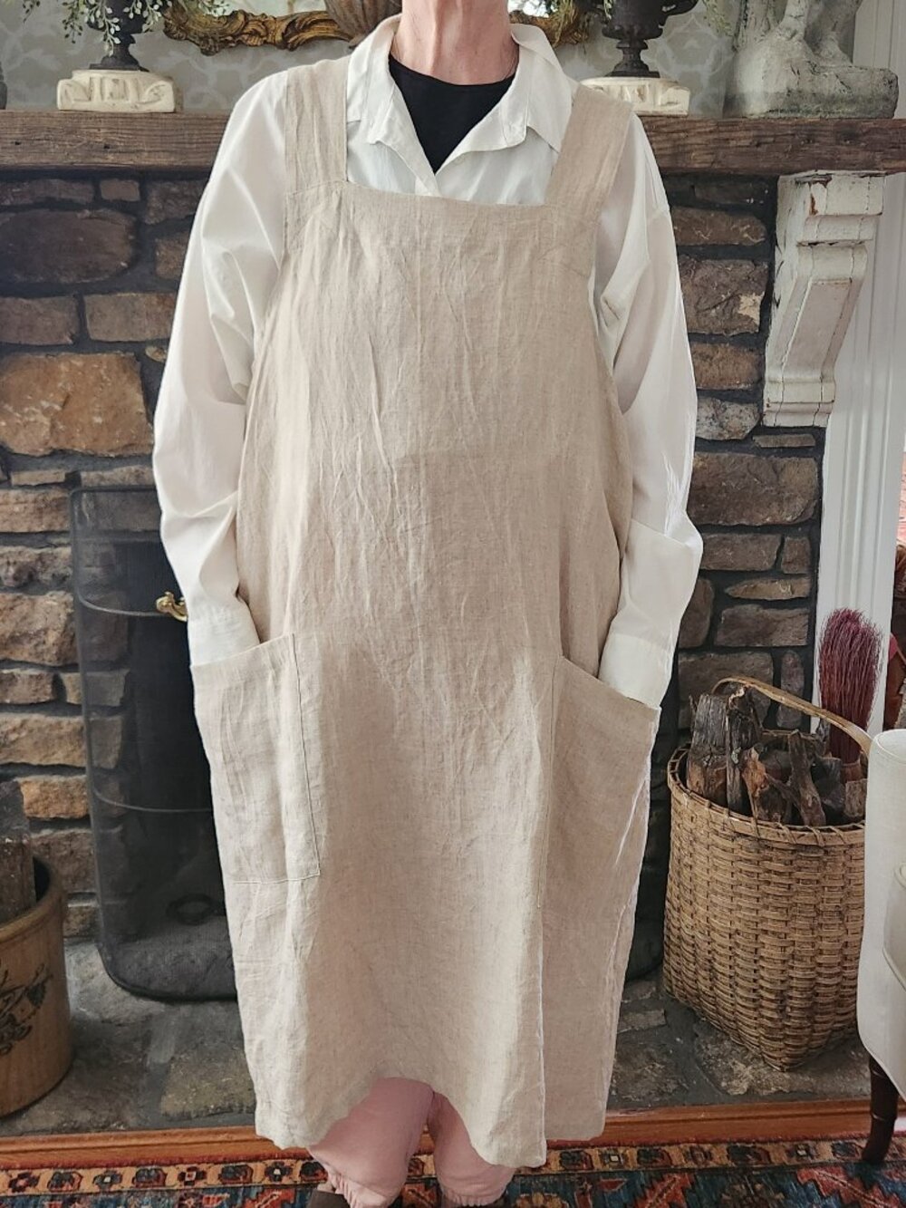Vikolino Linen Cross Back Pinafore Apron - Picture 4 of 7